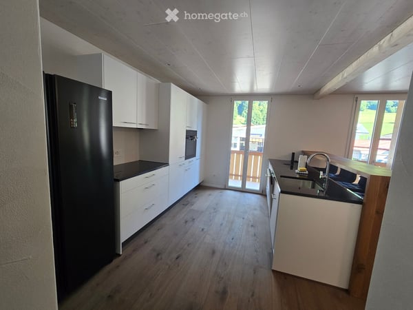 Möblierte 5.5-Zimmer-Wohnung in Goldswil b. Interlaken – Sofort verfügbar! 3