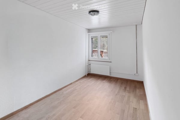 Familienparadies in Aadorf: Grosszügige 6-Zimmer-Wohnung mit über 2 Balkone 2