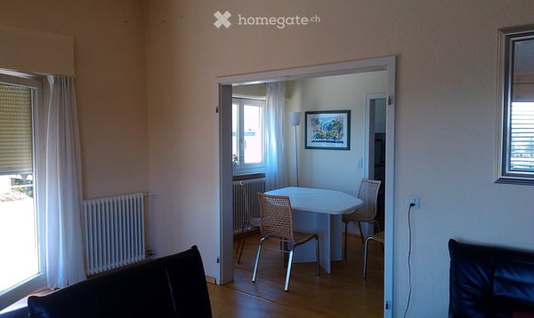 3.5 Zimmer vollmöbliert mit Aussicht / 2 bed room furnished apartment with stunning view 4
