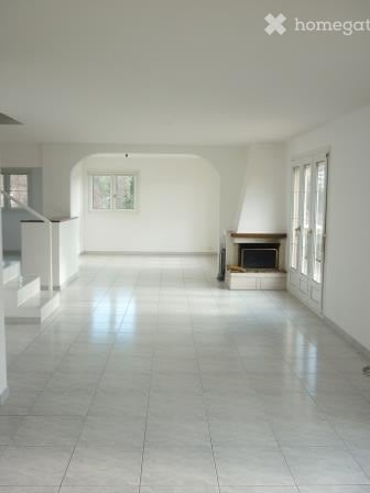 Spacieux appartement en attique/duplex de 6.5 pièces à Le Mont-sur-Lausanne 9