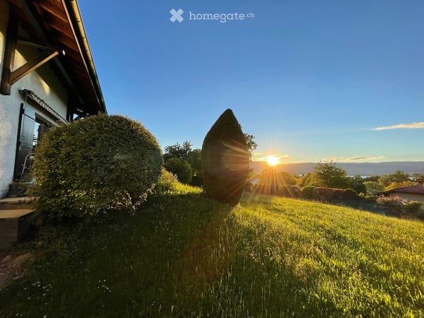 YVOIRE – Vue panoramique sur le Léman | Propriété rénovée | 2'119 m² de terrain 2