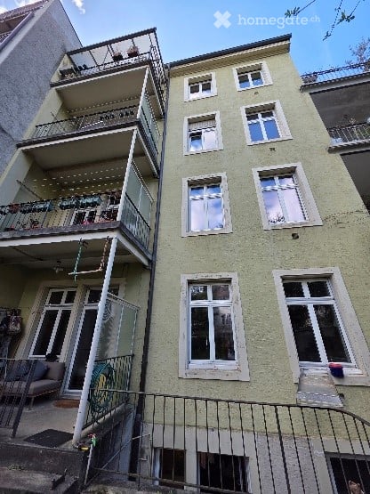 Mehrfamilienhaus mit Kellergarage 2