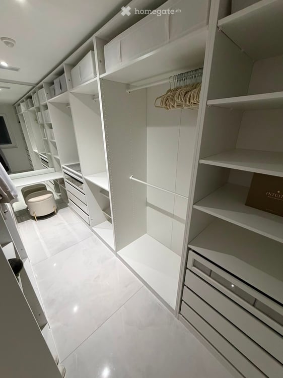 Moderne 4.5-Zimmer in Susten 14