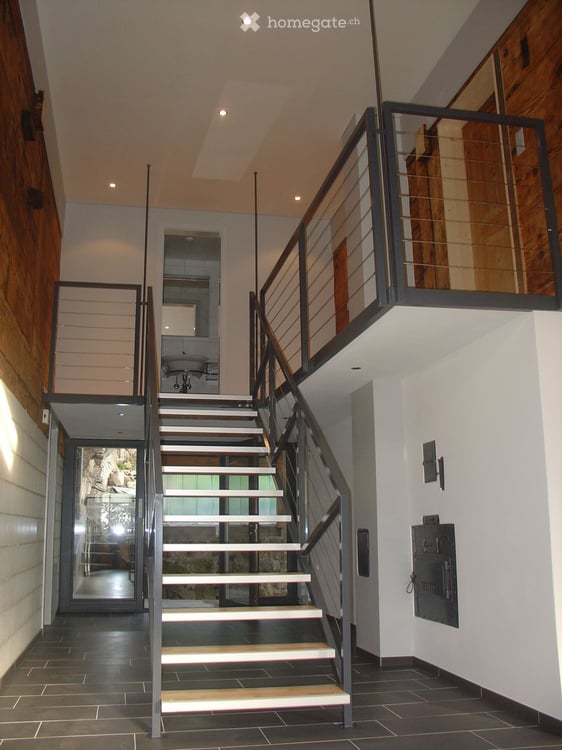 4 1/2 Zimmer-Maisonette-Wohnung in alleinstehendem Bauernhaus inkl. grosse Garage, Keller, Garten 4