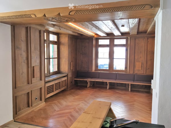 Charmantes 2.5-Zimmer Loft in Davos Frauenkirch, 2019 renoviert, 2026 neue Fenster 2
