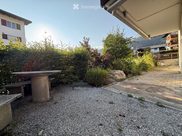 Helle 3 Zimmer-Wohnung mit Garten im Zentrum von Flims 8