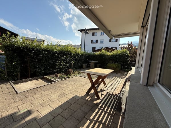 Helle 3 Zimmer-Wohnung mit Garten im Zentrum von Flims 7