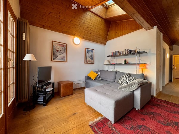 Charming Alpine Apartment for Sale in Verbier, 3.5 Rooms with Stunning Mountain Views 5