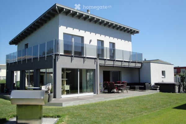 Grosszügiges 7.5-Zimmer-Einfamilienhaus in Kriegstetten 2