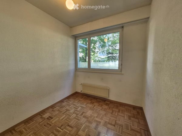 Charmant studio disponible à Saxon 4