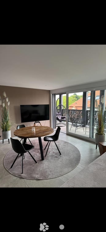 Moderne 2.5-Zimmer-Neubauwohnung mit Balkon und schöner Aussicht in Biel/Bienne – sofort verfügbar 2