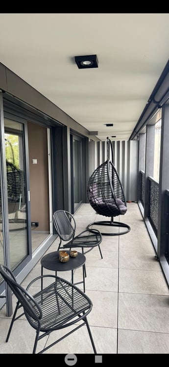 Moderne 1.5-Zimmer-Neubauwohnung mit Balkon und schöner Aussicht in Biel/Bienne – sofort verfügbar 4