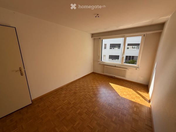 Charmante 3-Zimmer-Wohnung mit Balkon und schöner Aussicht in Basel 12