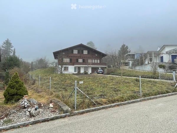 Geräumiges 6.5-Zimmer-Einfamilienhaus in Löhningen – renoviert