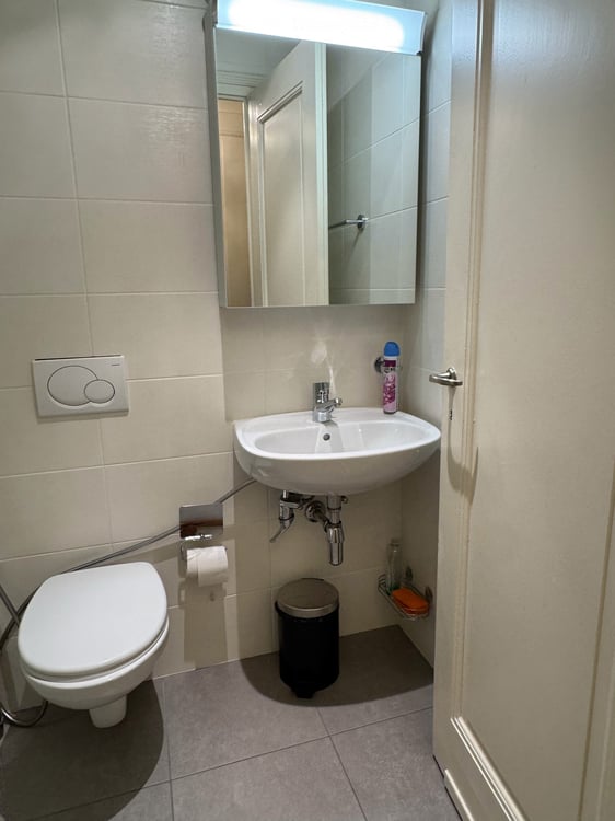 Superbe appartement de réception face au lac avec une vue imprenable au 6ème étage 13
