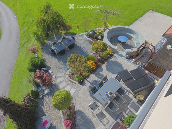 Wohnen wo andere Ferien machen – Traumhaftes 6.5‑Zimmer-Bauernhausteil 2