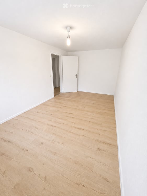 Grosszügige 6-Zimmer-Maisonette-Wohnung in Aarburg – mit Balkon und schöner Aussicht 8