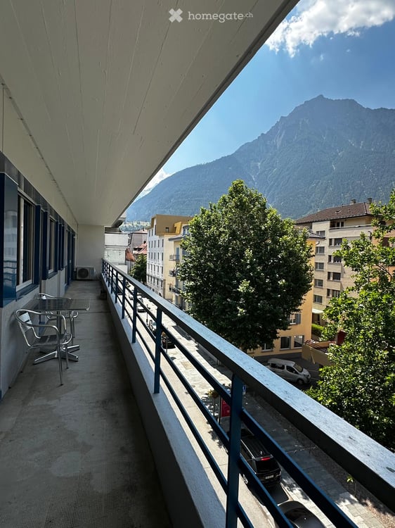 Helle, komplett renovierte Wohnung an zentraler Lage in Brig 7