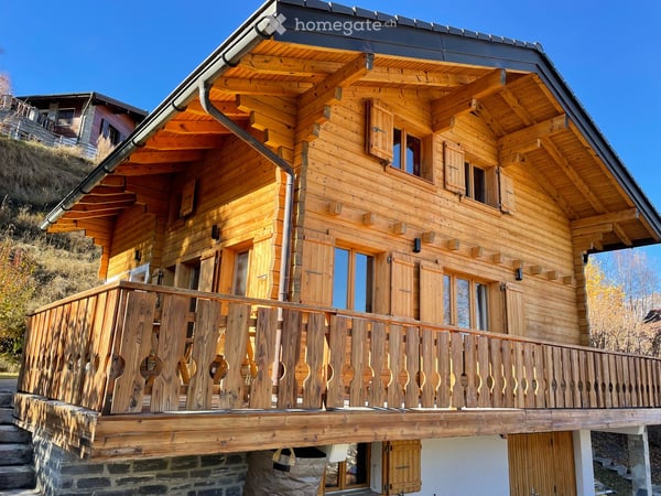 Charmant chalet de 5 pièces avec vue panoramique – La Tzoumaz (Domaine des 4 Vallées) 2