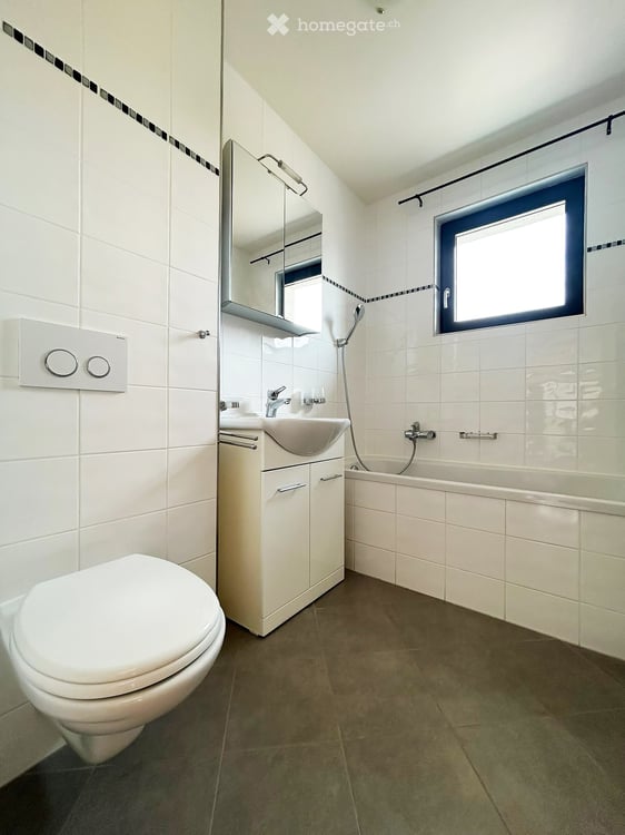 Appartement 4.5 pièces : lumineux - 2 places de parc extérieures incluses 7