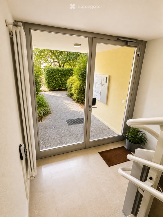 Zweitwohnsitz 3.5-Zimmer-Terrassenwohnung in Losone – Frisch renoviert 2026 12