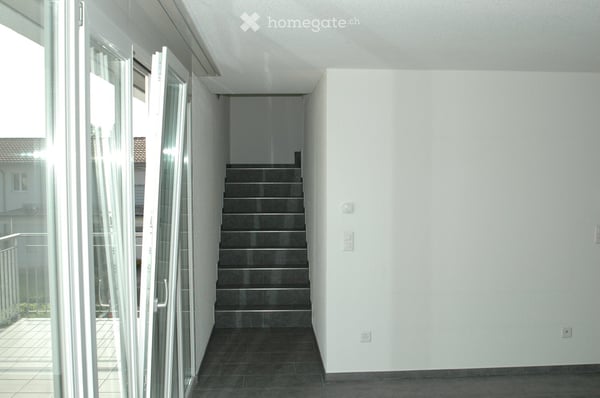schöne grosse zweistöckige 4.5 Zimmer Wohnung in Kestenholz zu vermieten 9