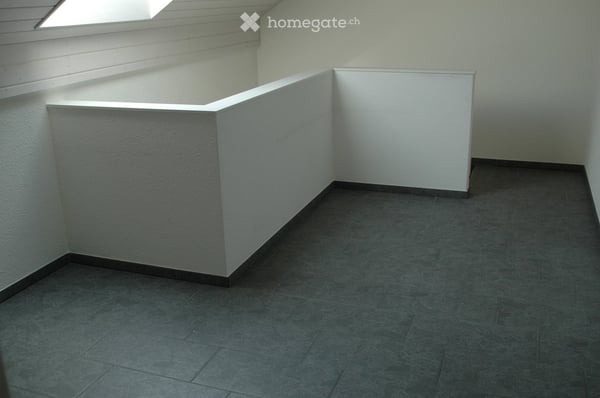 schöne grosse zweistöckige 4.5 Zimmer Wohnung in Kestenholz zu vermieten 10