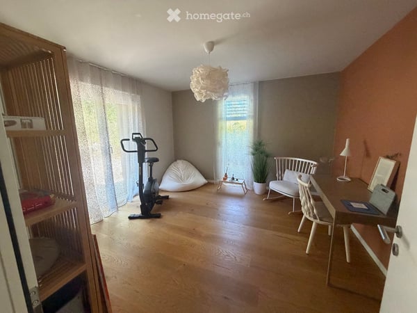 Charmante Wohnung in Doppeleinfamilienhaus in Gwatt (Thun) – Sofort verfügbar! 5