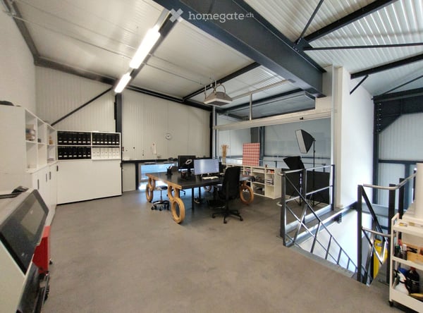 A louer - Local commercial 180 m2 sortie autoroute Sion - Disponible 5