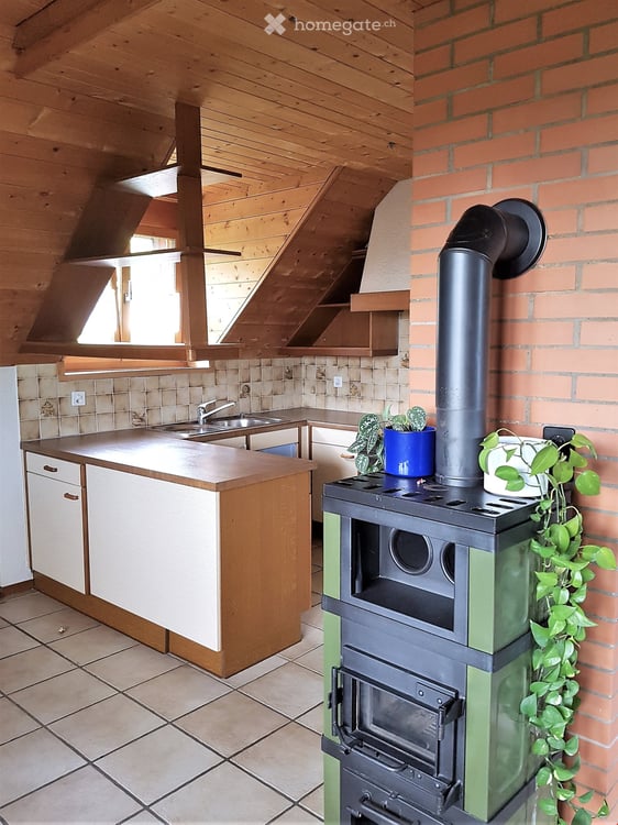 Dachwohnung in Bauern Stöckli 6