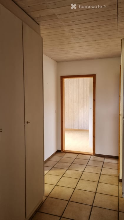 Dachwohnung in Bauern Stöckli 5