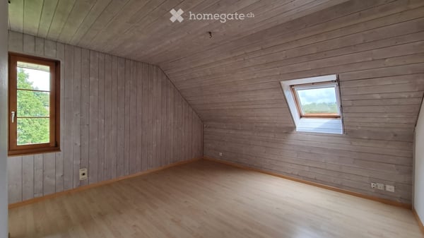 Dachwohnung in Bauern Stöckli 4