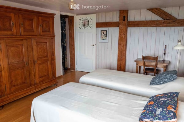Charmant duplex de 4.5 pièces à louer à Fontanezier – Cachet historique et confort moderne 7