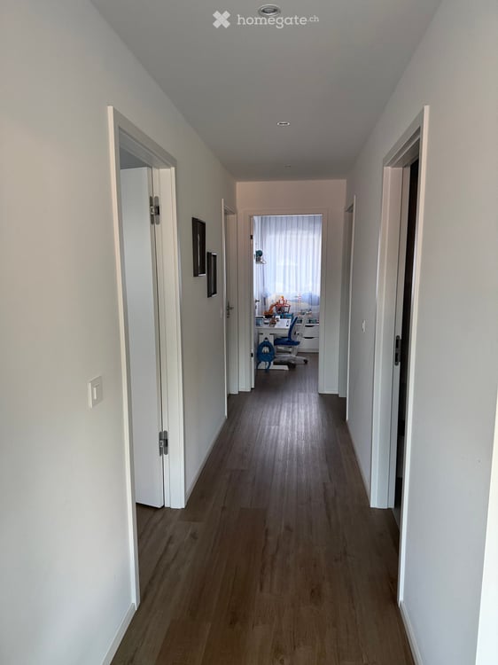 Bright & Modern 4.5-Room New Build Apartment in Le Mont-sur-Lausanne 12