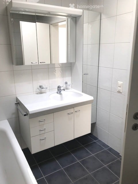 Über den Dächern von Lyss - schöne 3..5 Zimmer Attikawohnung per sofort zu mieten 2