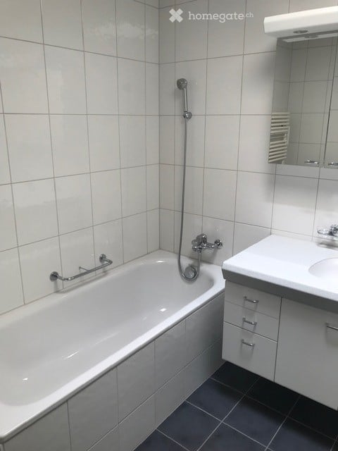 Über den Dächern von Lyss - schöne 3..5 Zimmer Attikawohnung per sofort zu mieten 3
