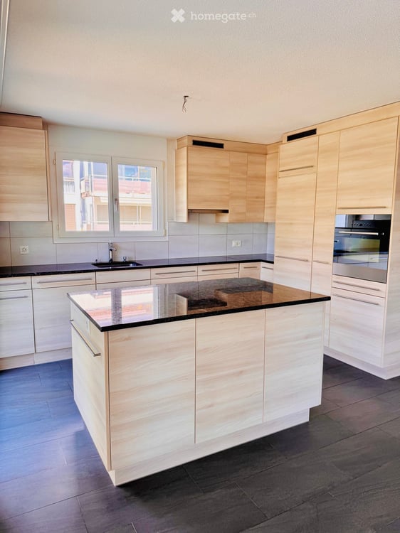 Helle 5.5-Zimmer-Wohnung mit Balkon in Grenchen – ab Oktober 2026 verfügbar 5