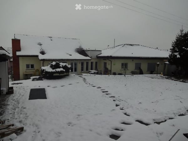 Wohn-/Geschäftshaus in Bettwiesen 22