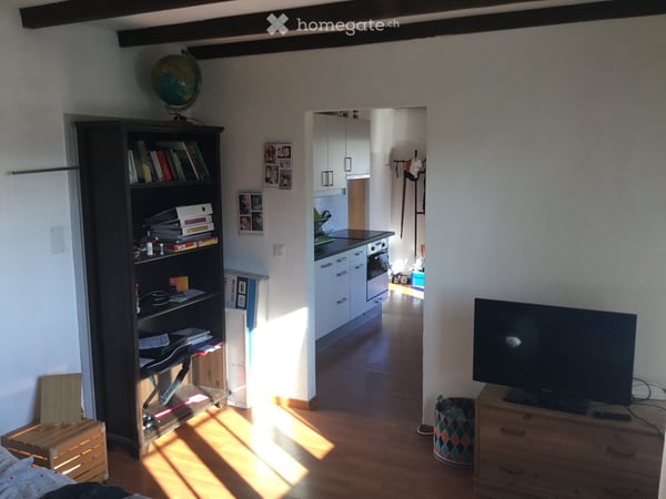 Wohn-/Geschäftshaus in Bettwiesen 28