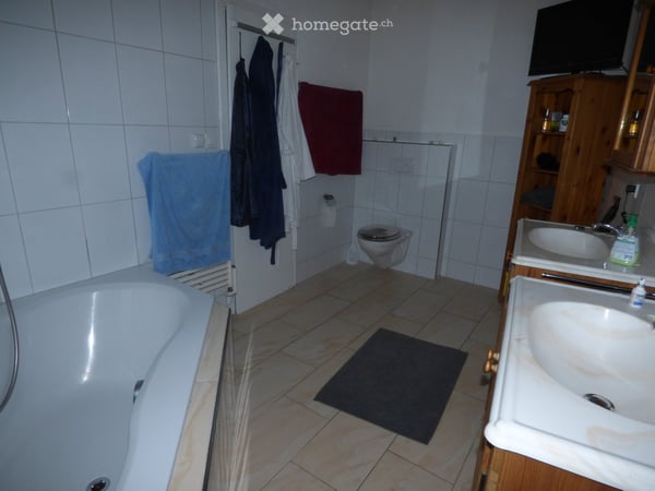 Wohn-/Geschäftshaus in Bettwiesen 10