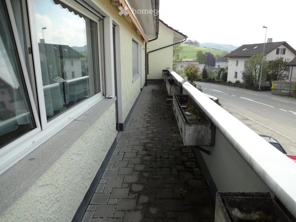 Wohn-/Geschäftshaus in Bettwiesen 15