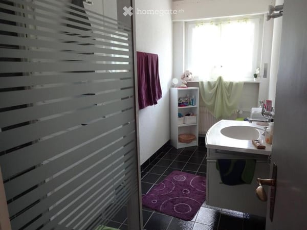Wohn-/Geschäftshaus in Bettwiesen 12