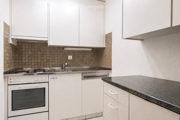 Grosszügige 2½-Zimmer-Zweitwohnung mit Gartensitzplatz im Süden 6