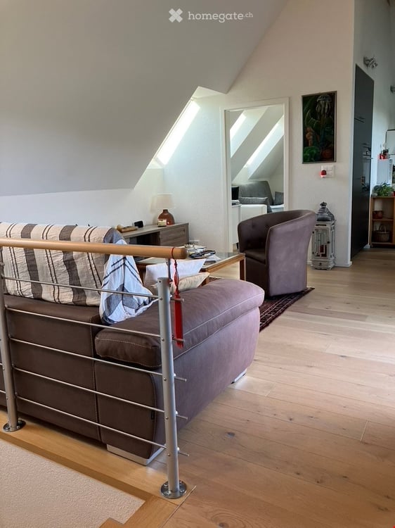 Tolle 3.5-Zimmer-Dachgeschosswohnung mit Balkon und Aussicht in Bern 10