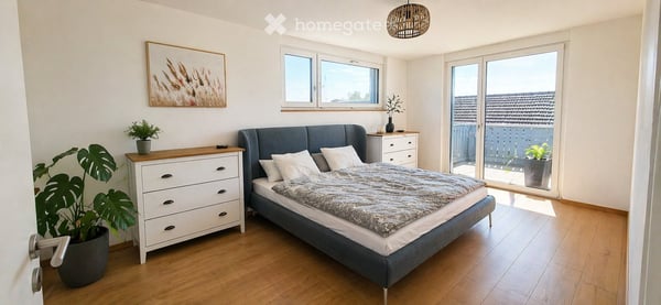 Attikawohnung mit Wintergarten-Charakter, grosszügigen Terrassen und Smart Home 4