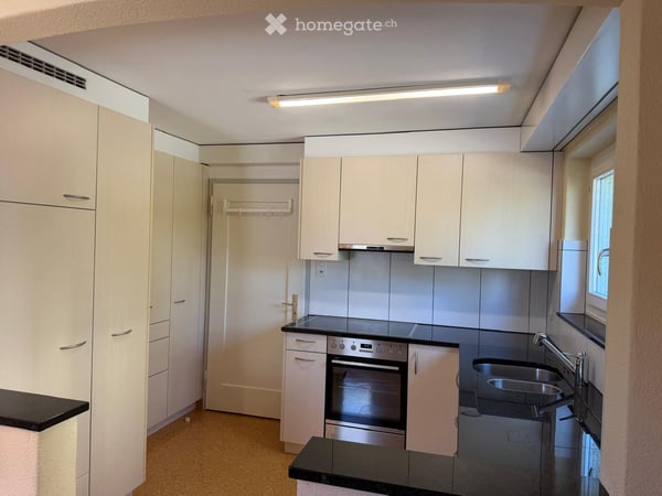 Charmantes 4.5-Zimmer-Doppel - Einfamilienhaus in Wil SG – Sofort verfügbar! 5