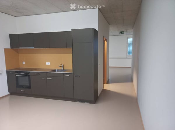 Bureau moderne à louer à Morat – 80 m², 2ème étage 2
