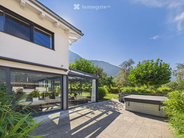 Über 1’000 m² Freiraum – Einfamilienhaus, Garten und viel Privatsphäre am Dorfrand von Zizers 2