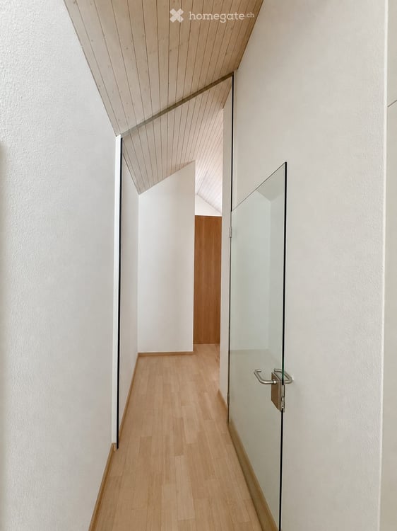 Exklusive 4.5-Zimmer-Attikawohnung in Gersau - mit Panoramablick auf den Vierwaldstättersee 9