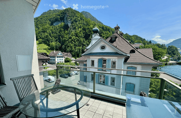 Exklusive 4.5-Zimmer-Attikawohnung in Gersau - mit Panoramablick auf den Vierwaldstättersee 2